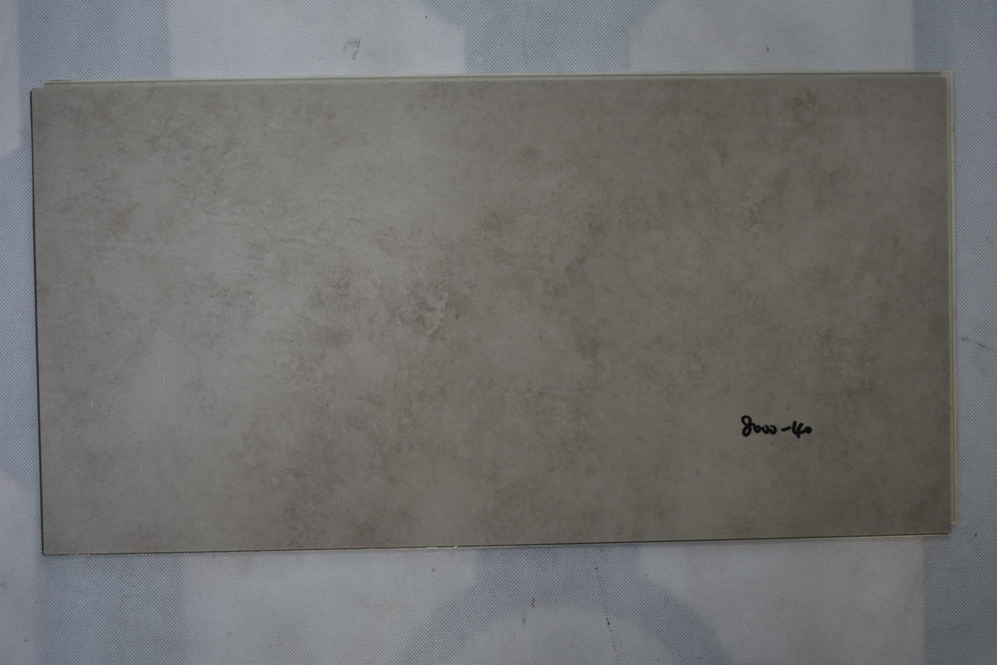 Durable Interlock Click Vinyl WPC Flooring Embossed Surface Available