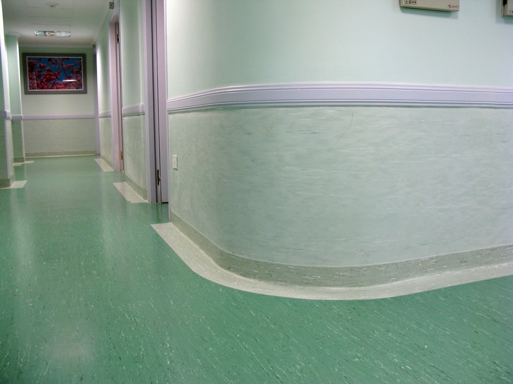 Compact Homogeneous Vinyl Sheet Hospital Flooring
